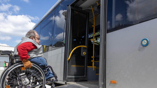 Bad Wildbad Bahnhof Rollstuhlfahrer Probleme
